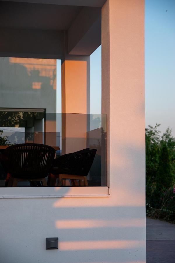 Sithoniars Melora Luxury Apartment Nikiti  Exterior photo
